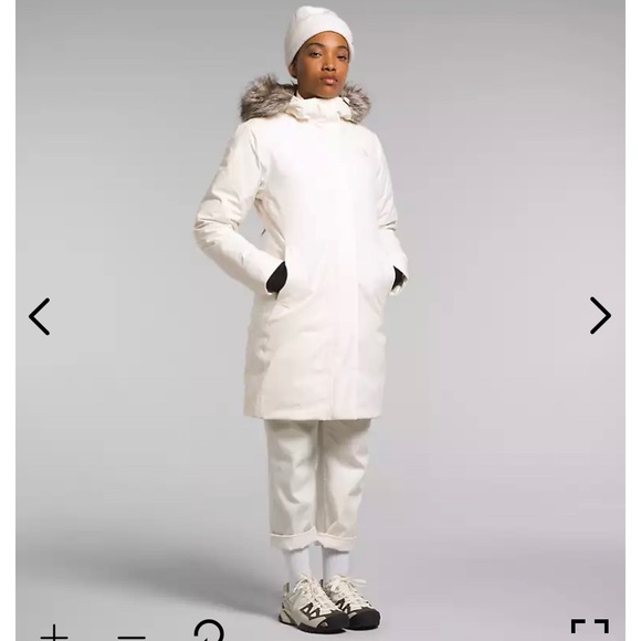 Manteau North Face crème - Picture 2 of 3